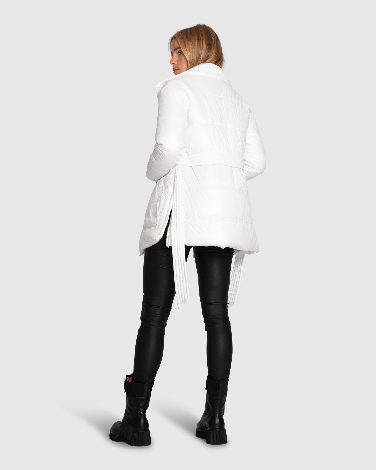 Moonrise Belted Puffer Jacket - Off White