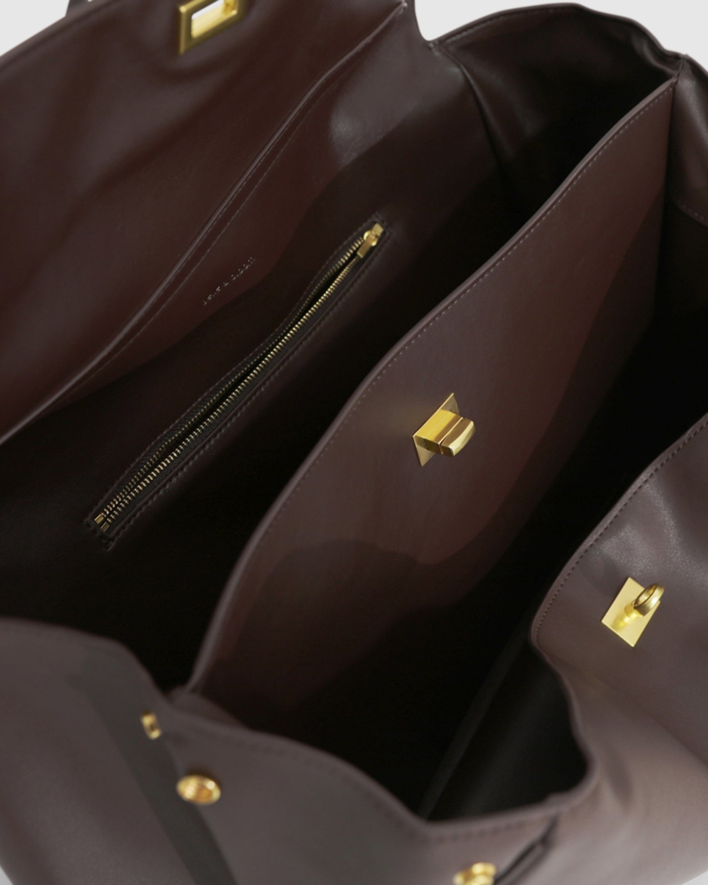 Skyfall Leather Shoulder Bag - Chocolate