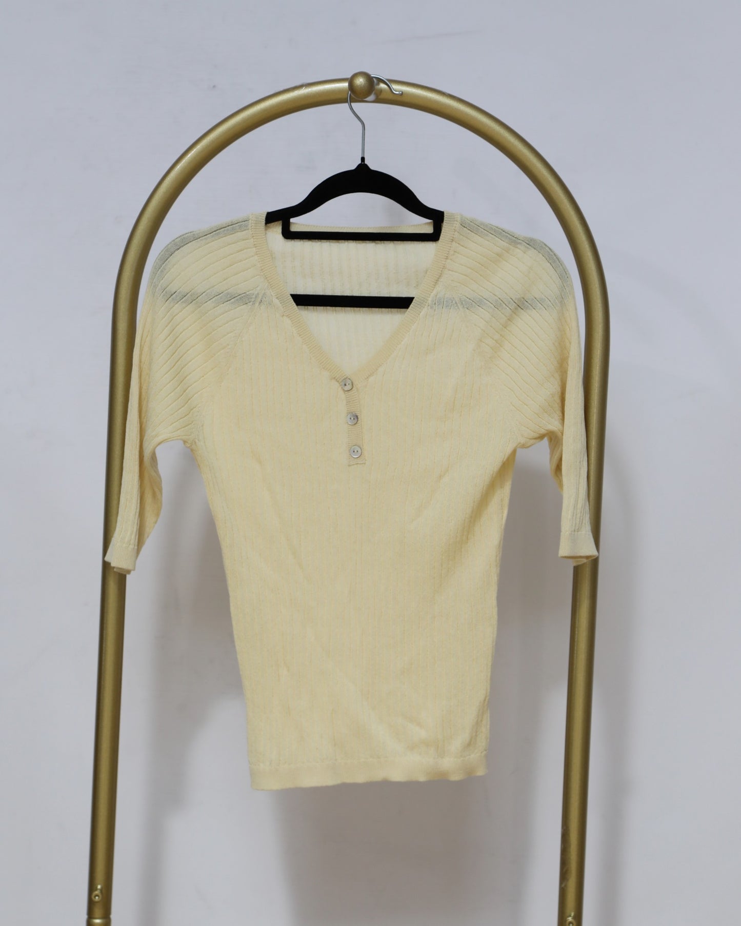V Neck Ribbed Knit Top - Butter Yellow