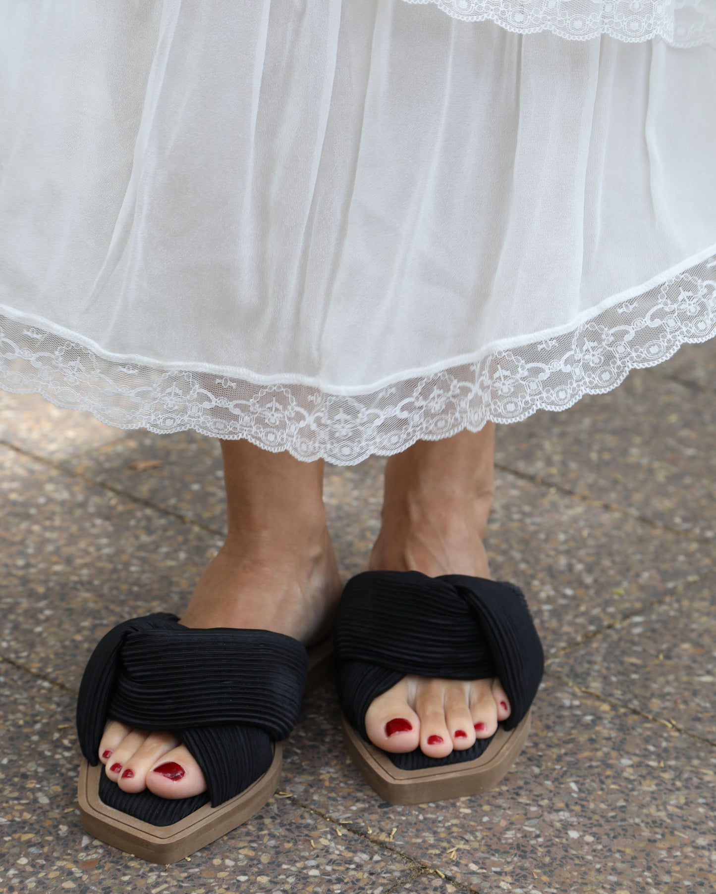 Oblivion Slides - Black