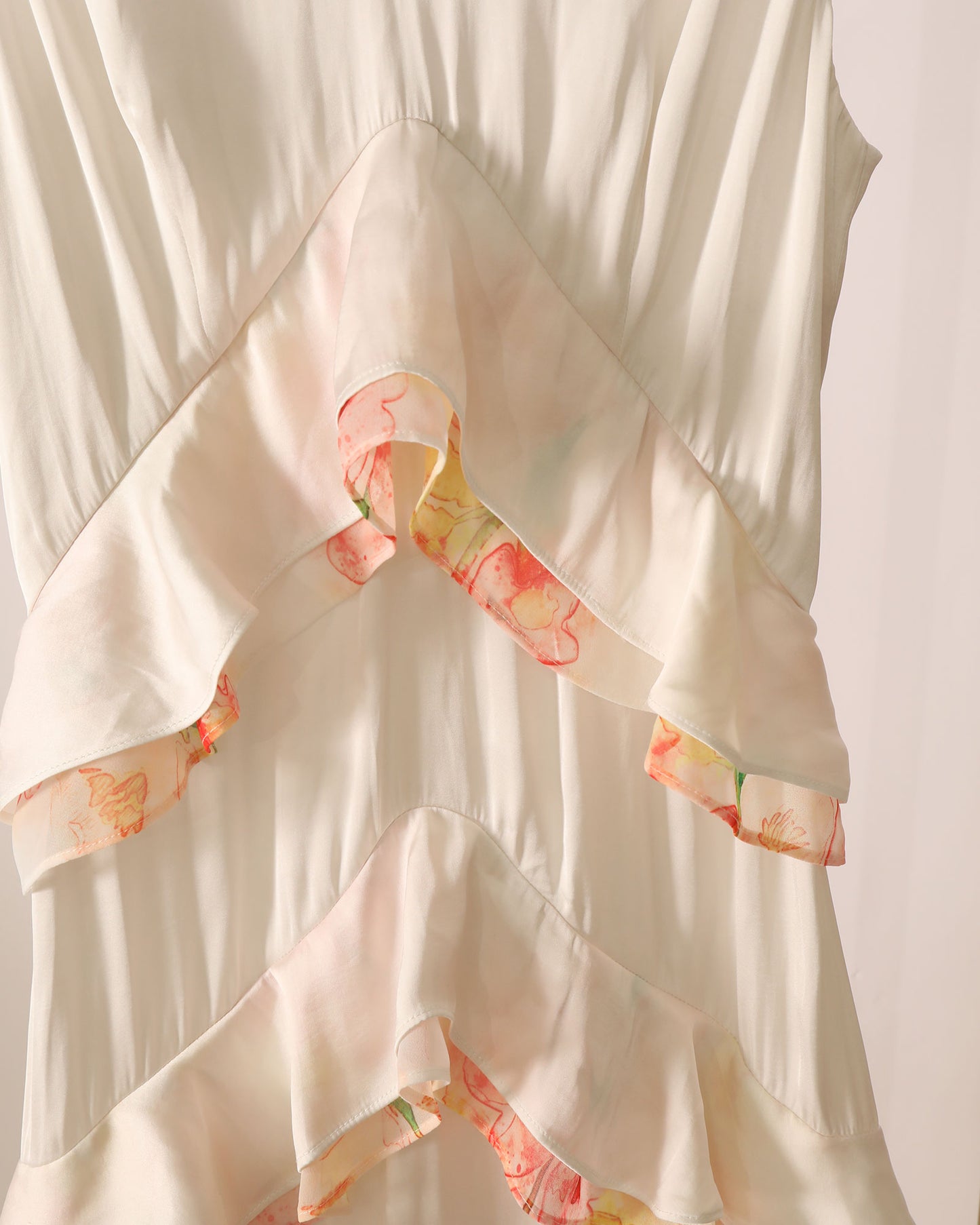 Ruffle Maxi Dress - White/Floral