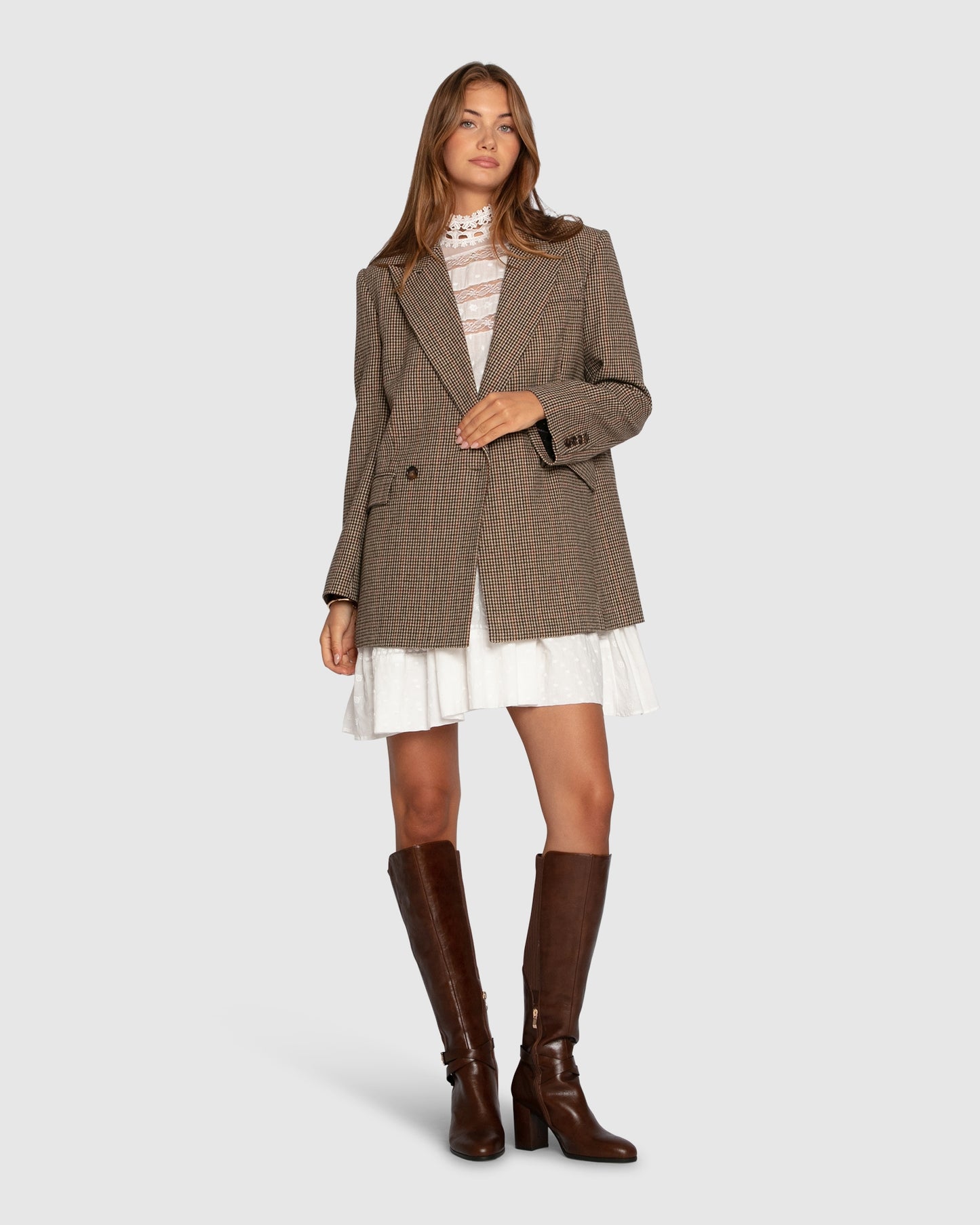 Big Brother Talk Blazer - Beige