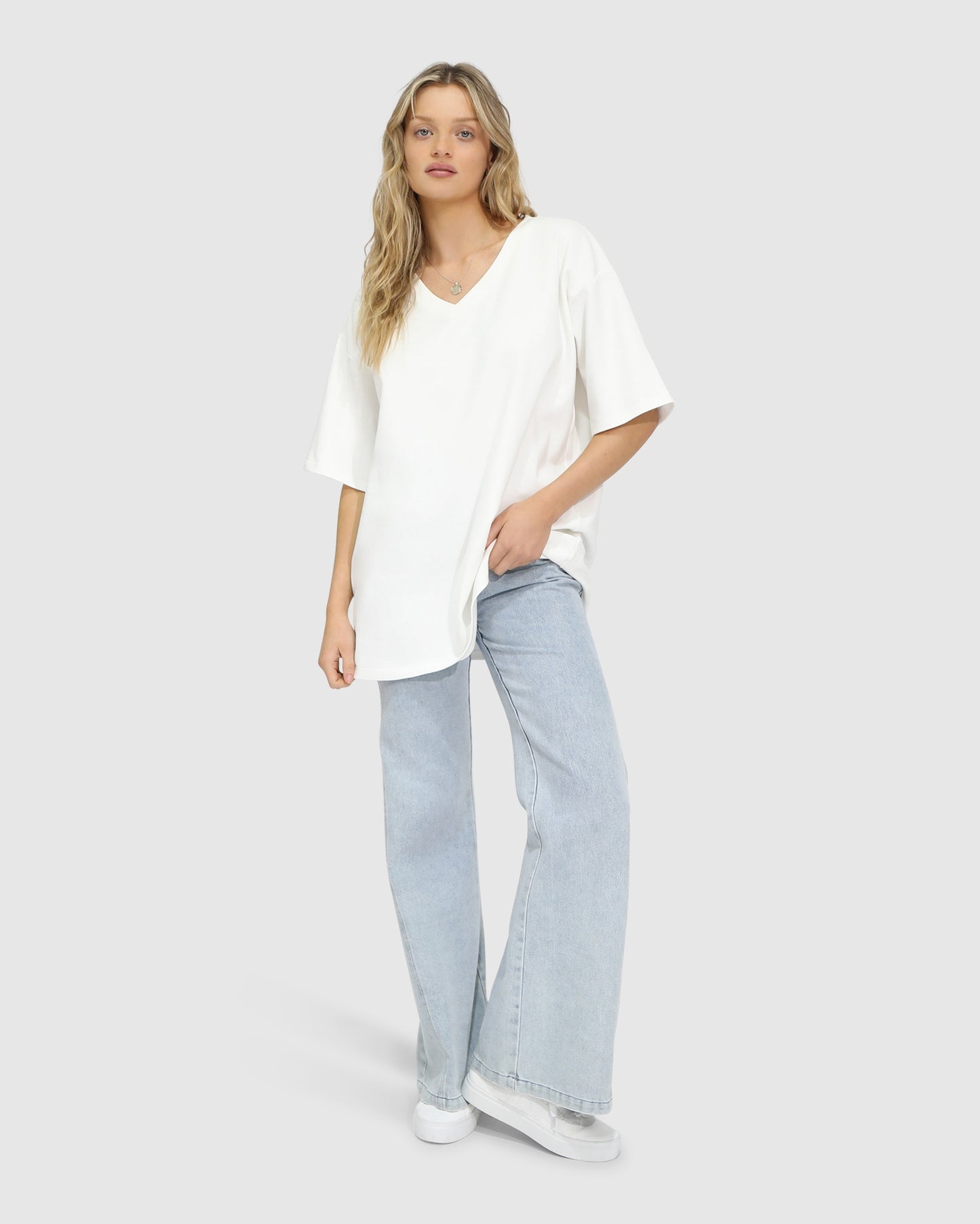 Back To Bloom Oversized T-Shirt - White