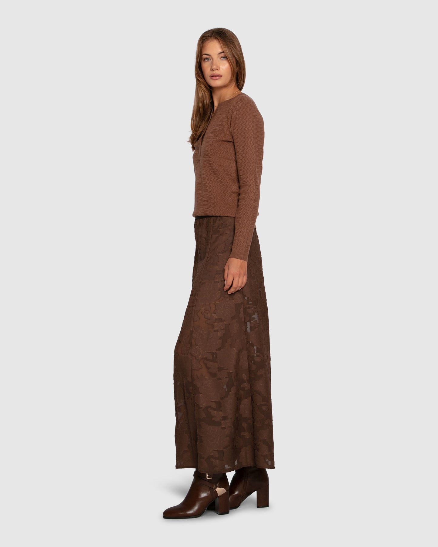 Textured knit top side view chocolate
