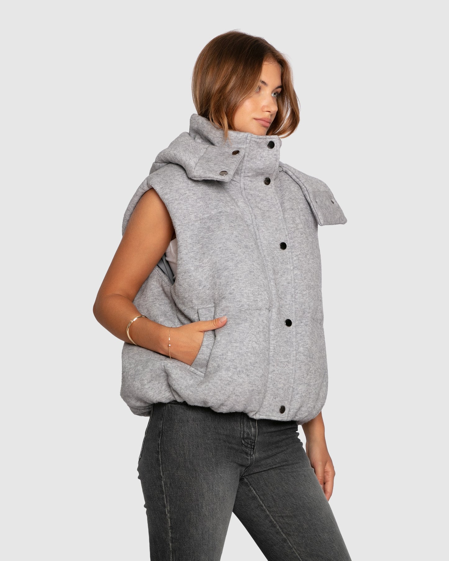 Hooded puffer vest side view grey melange
