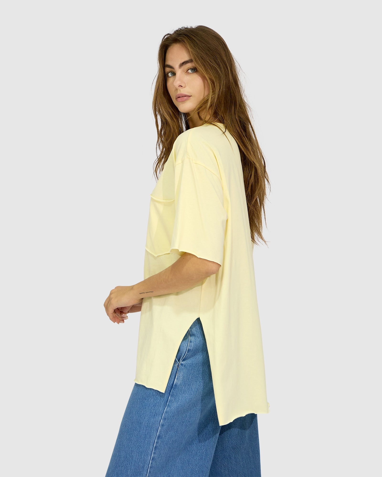 Lemon Brave Soul Oversized T-Shirt with short sleeve - alternate view