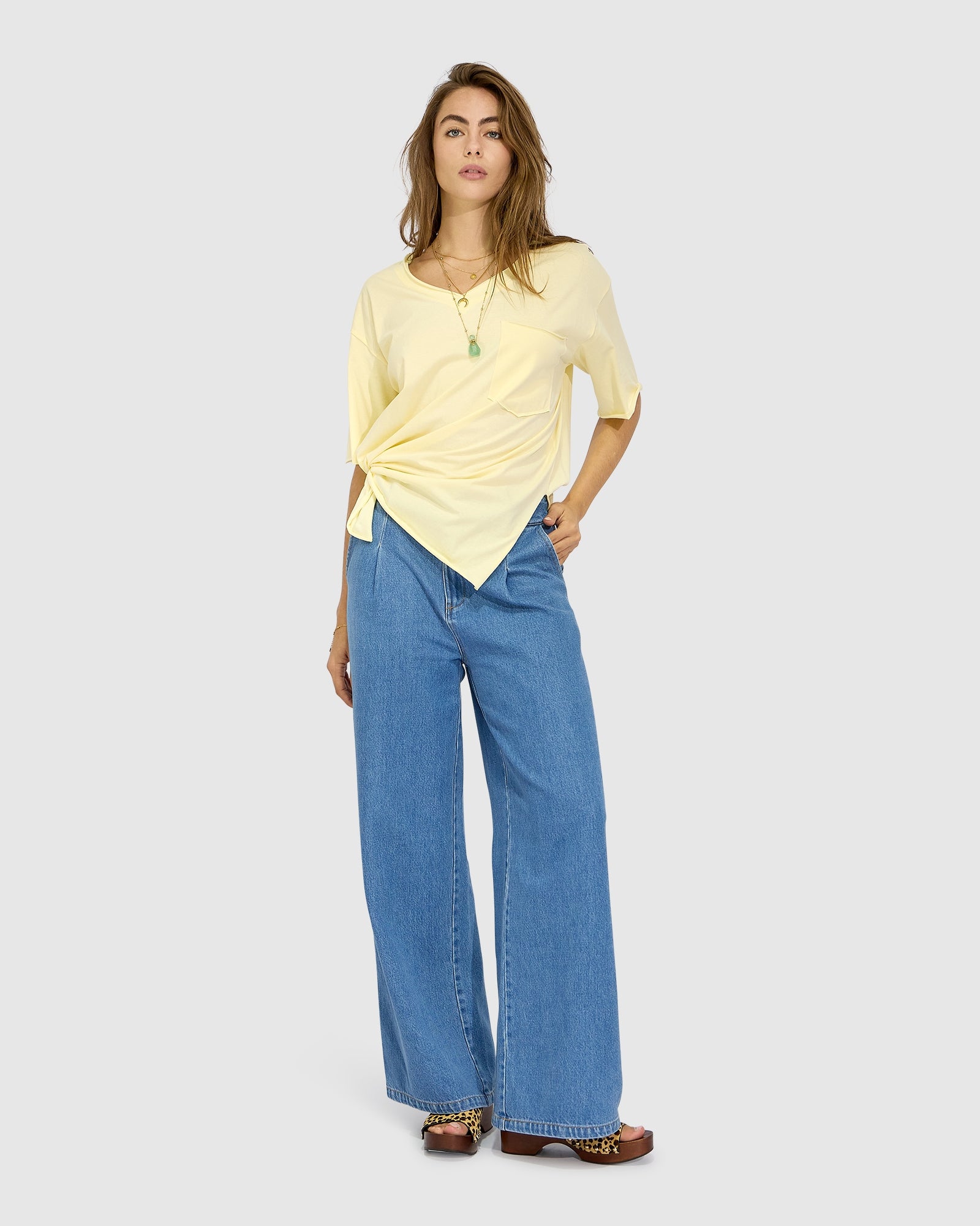 Lemon Brave Soul Oversized T-Shirt with oversized silhouette - alternate view
