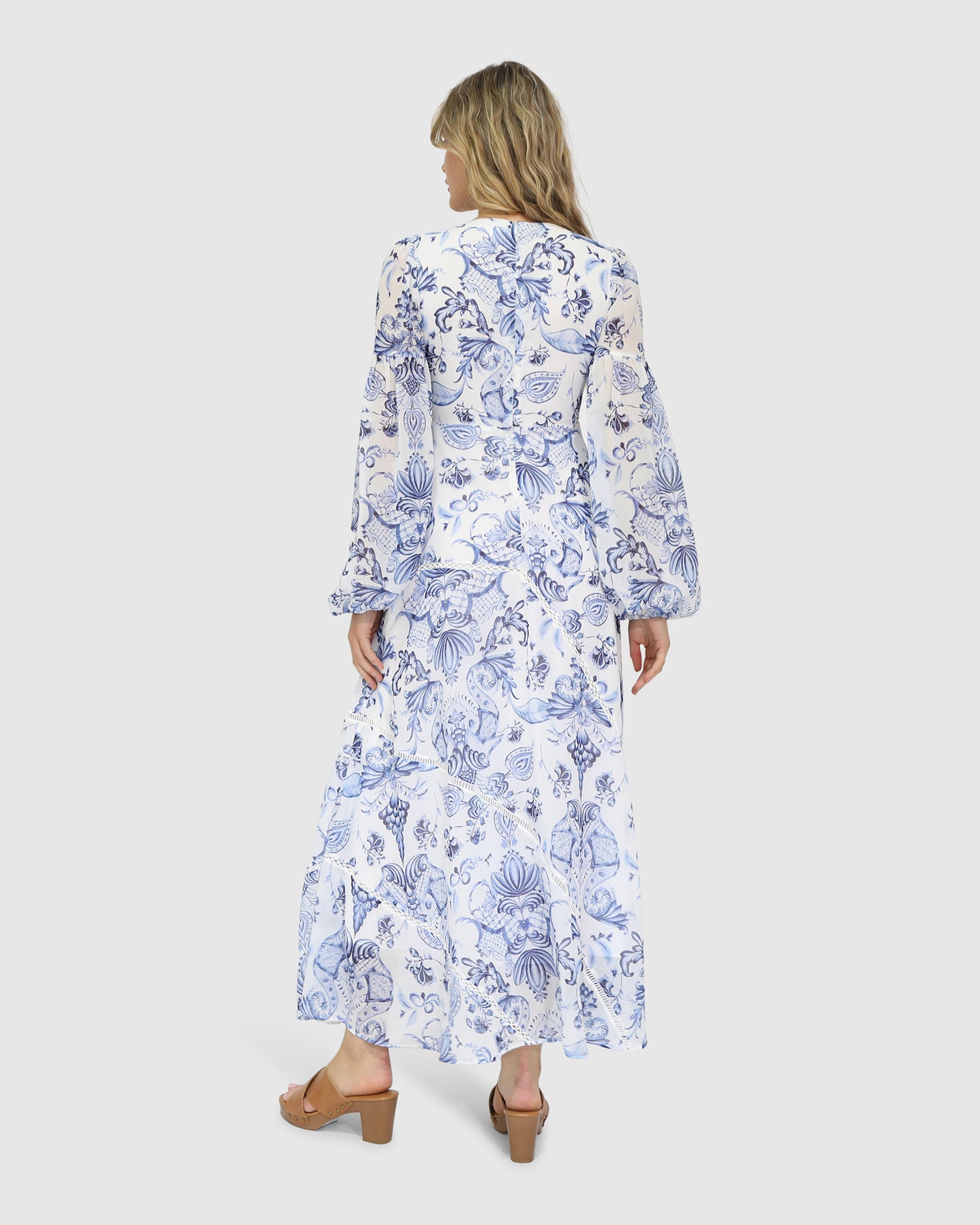 In Your Dreams Maxi Dress - White/Blue