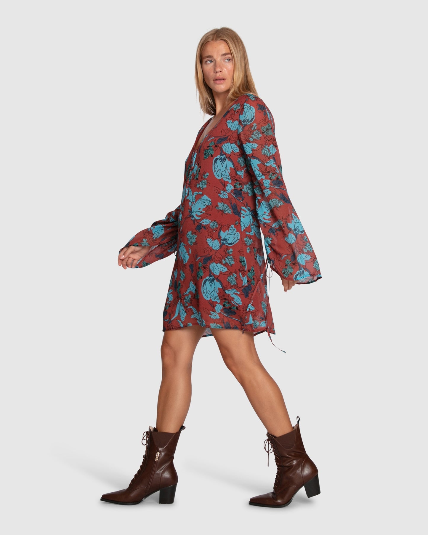 Jumping Ship Laced Boot - Chocolate