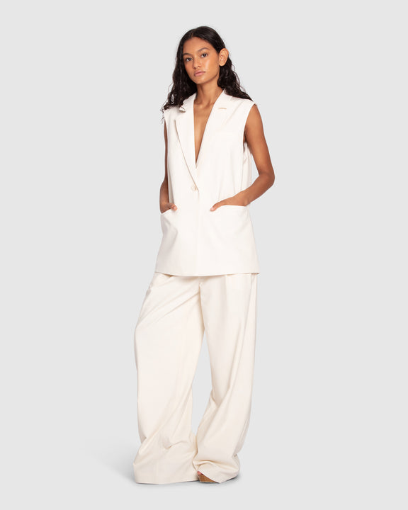 Make It Mine Vest - Cream
