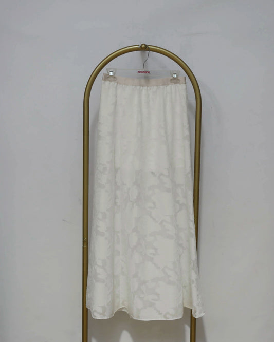 Textured Maxi Skirt - Cream