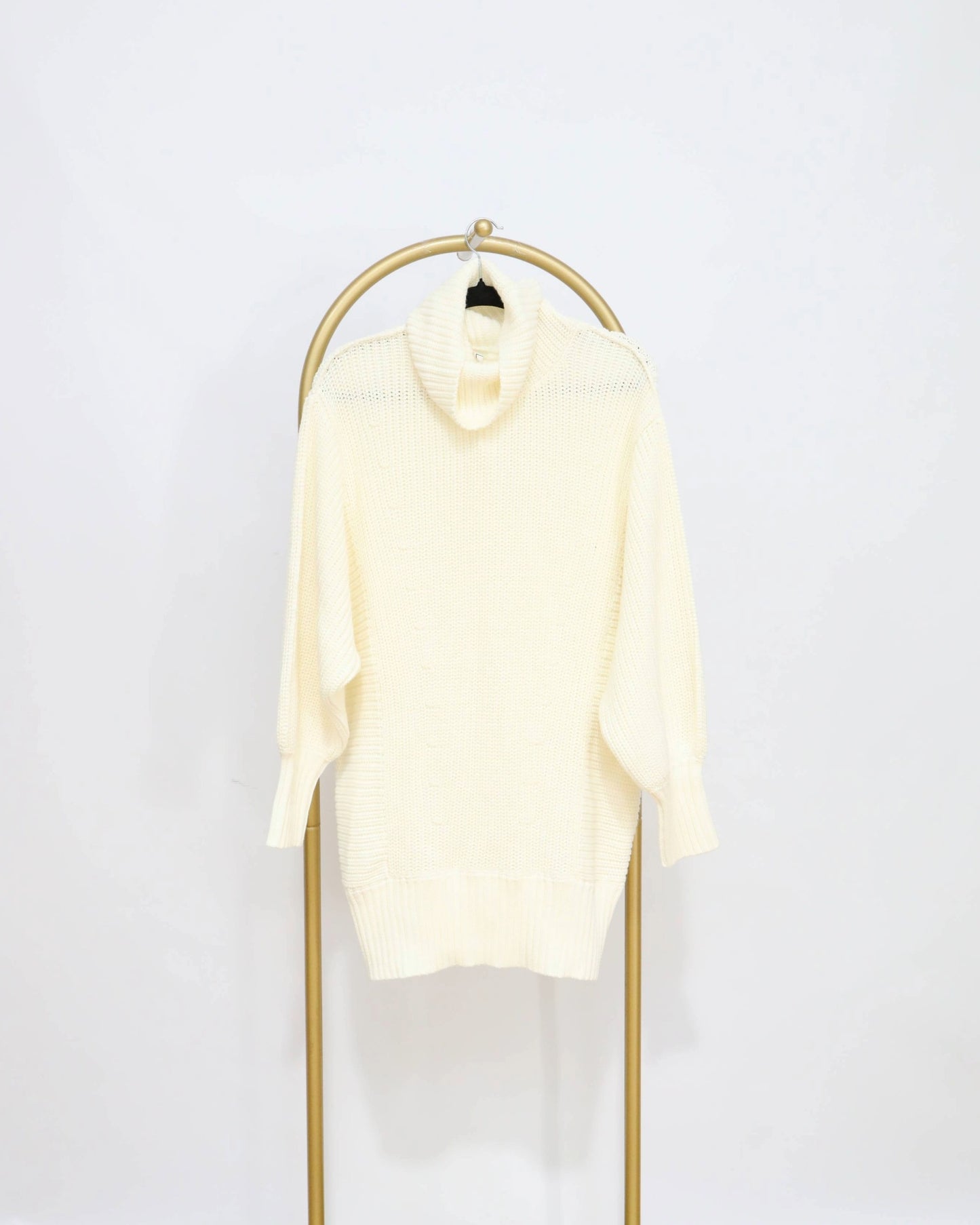 Oversized Ribbed Turtleneck Knit - Cream