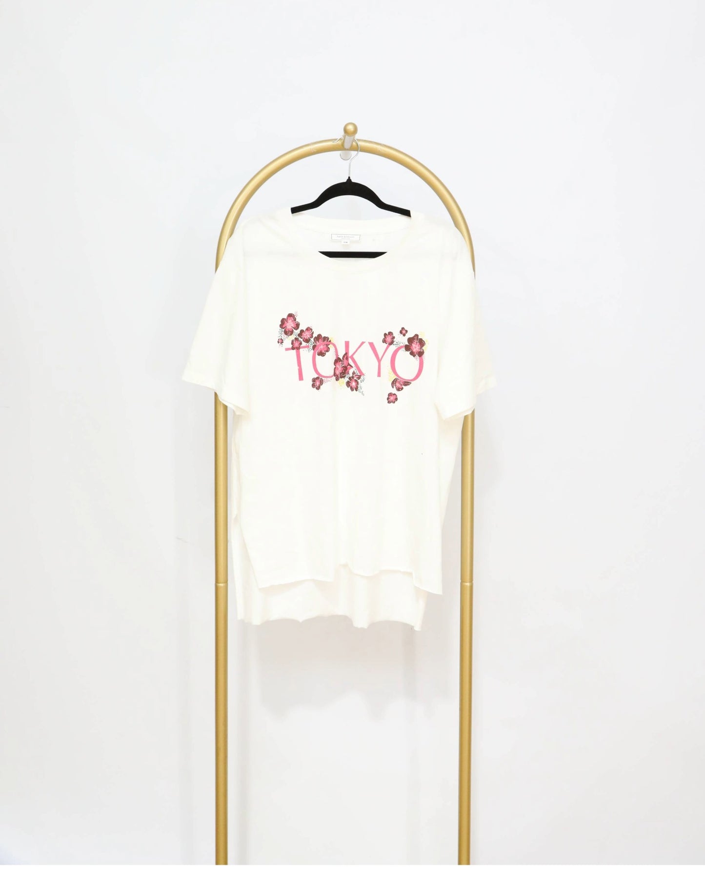 Tokyo Floral Graphic T-Shirt – Cream