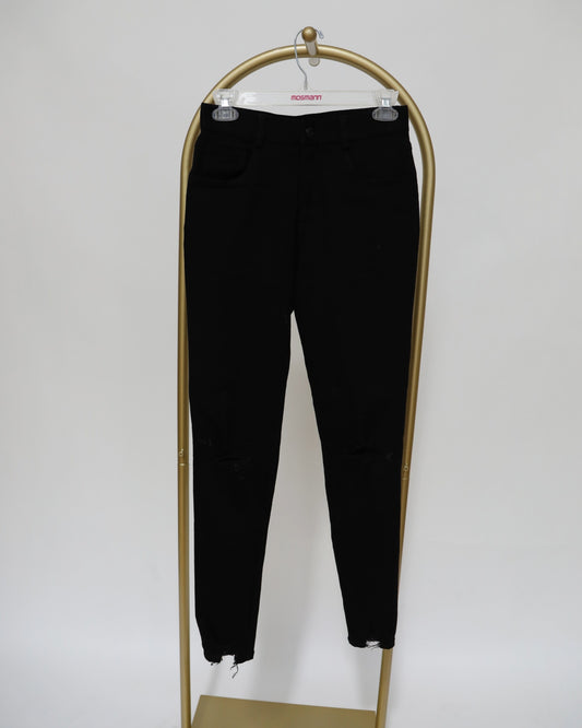 Rip Knee Jeans - Black