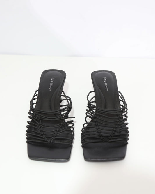 Woven Strap Mule Heels – Black