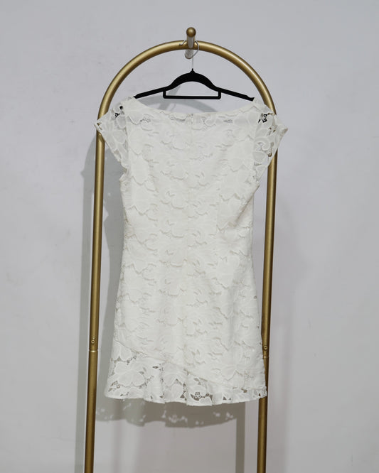 Floral Lace Mini Dress – Ivory