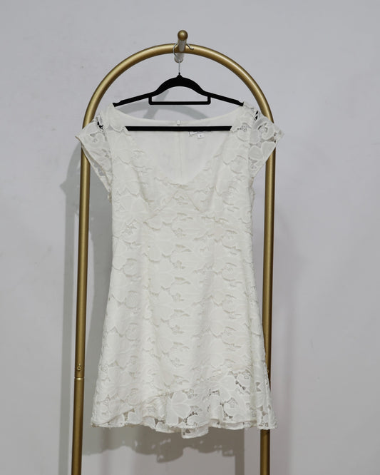 Floral Lace Mini Dress – Ivory