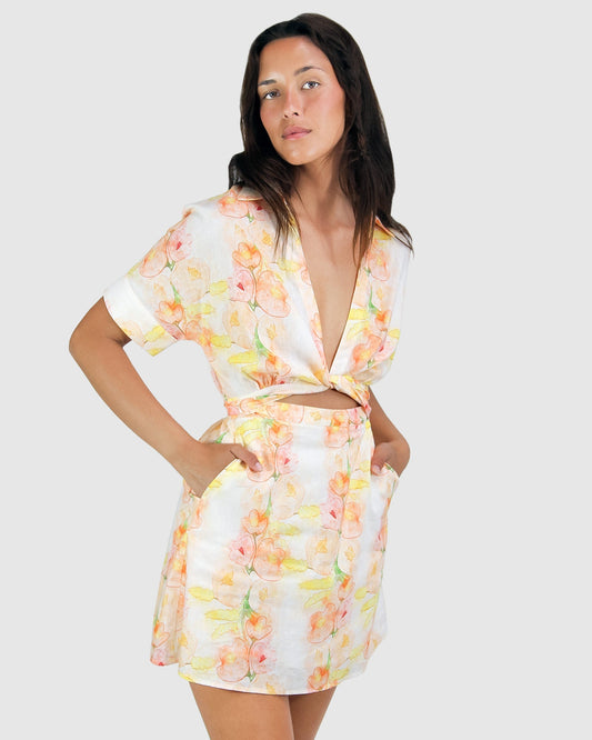 1---Open-Arms-Floral-Bouquet-Front_0865820d-596f-49fd-9835-7abc830b0bc5.jpg