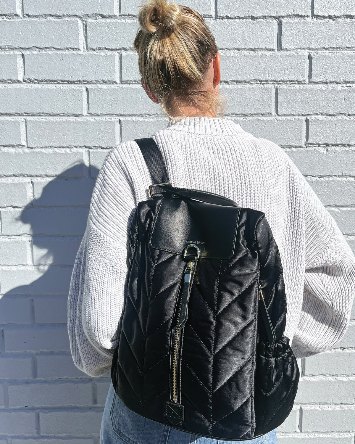 B_B_Runaway_Backpack.jpg?v=  display picture 3