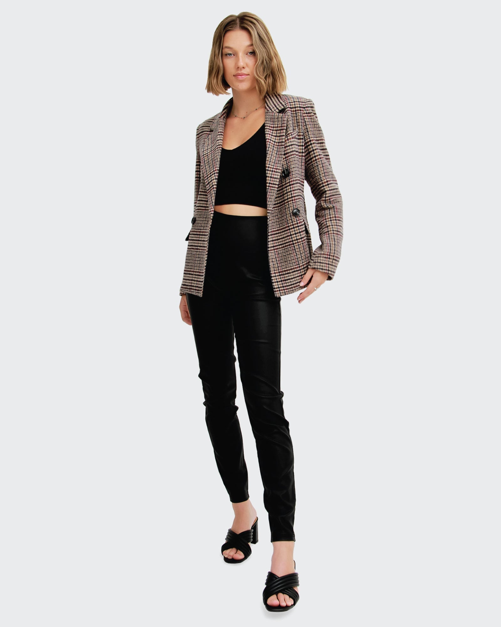 Piccadilly-Plaid-Blazer-Full-Body-1_546806e8-94f8-4cbb-aaed-2b3ab3231ae7.jpg