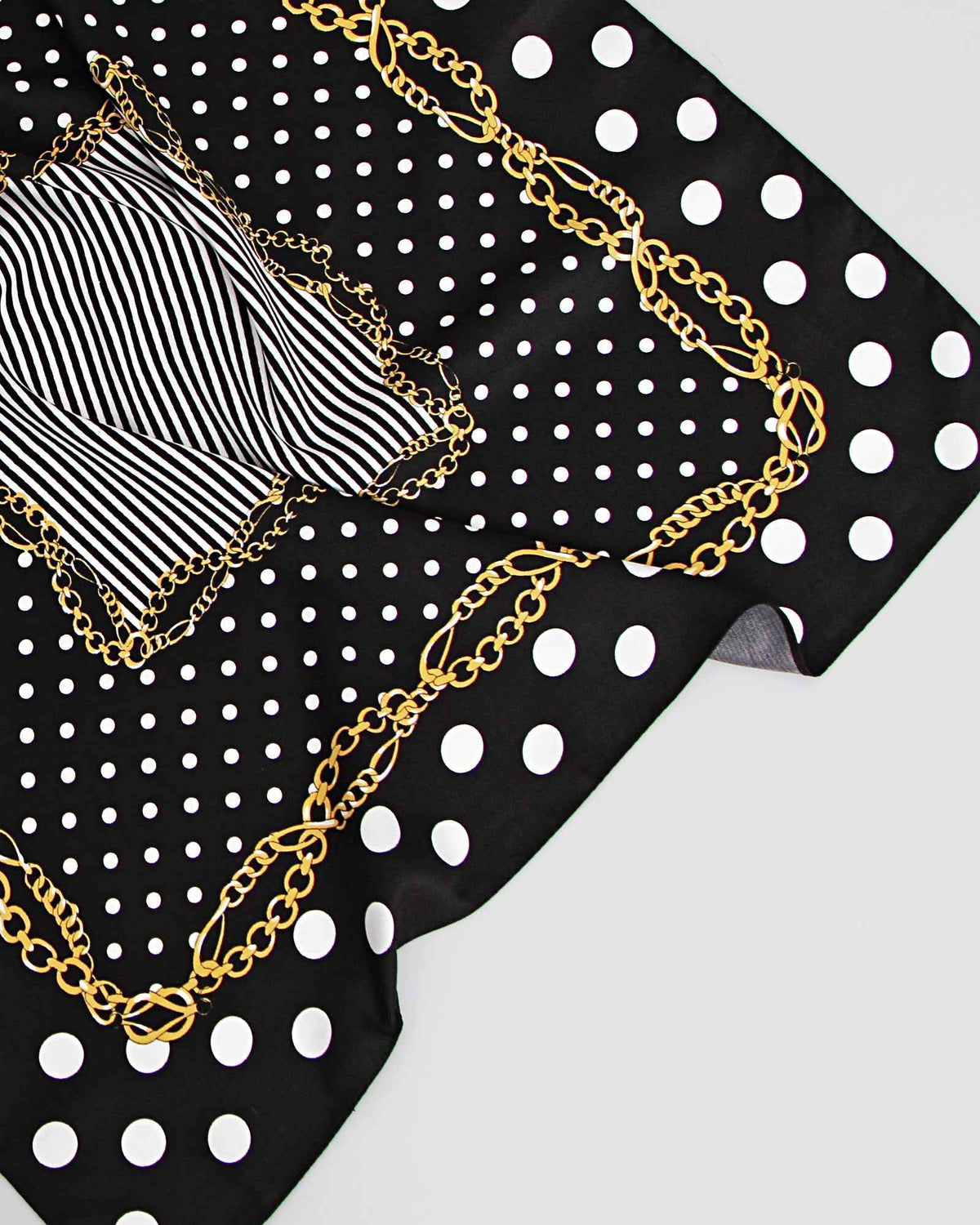 La Dolce Vita Fashion Scarf Chain