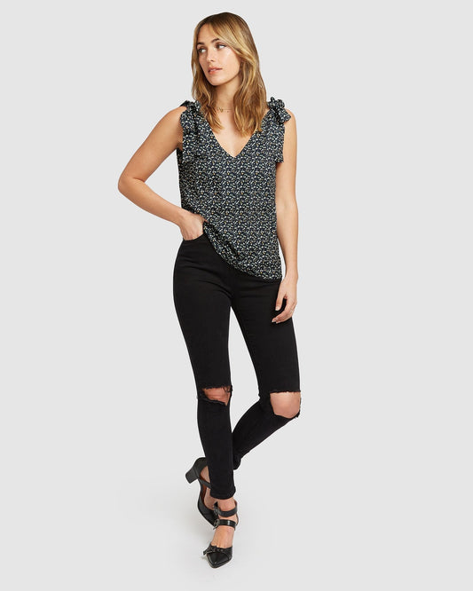 feel-for-you-black-print-v-neck-top-full-body_b43e38dd-3170-4405-aa4a-2652c7830855.jpg