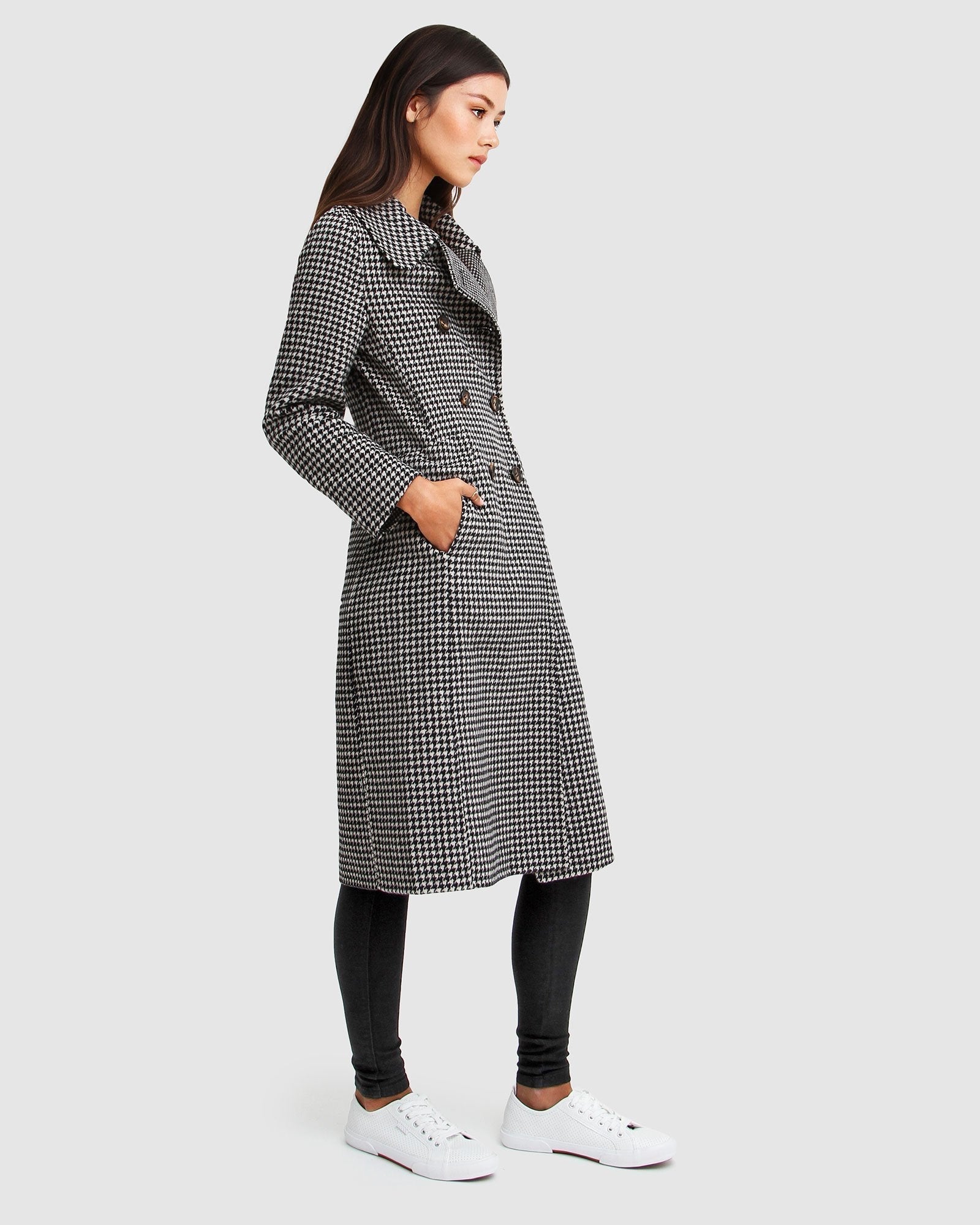 save-my-love-black-_-white-wool-coat-side_87beb435-3309-4d01-893a-50eeaab288ce.jpg
